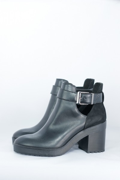 Bershka - Stiefeletten - Schwarz