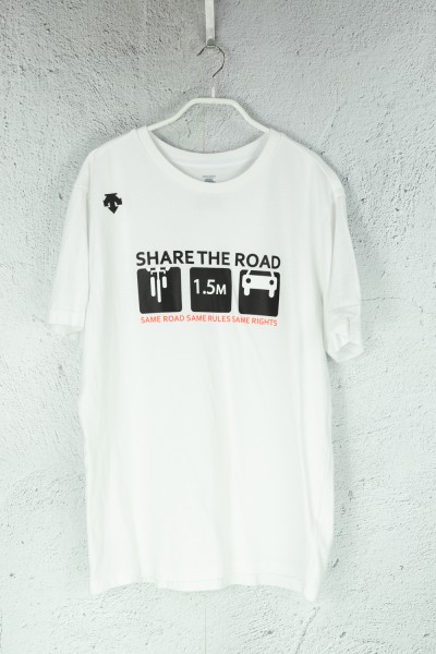 Descente - T - Shirt - Weiss